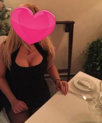 Анкета проститутки Лариса - город Новолукомль, 27 лет, №3940